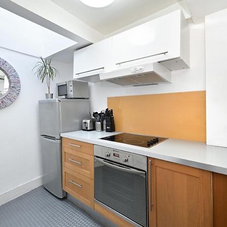 לונדון Soho, Piccadilly & Chinatown - Two Bedroom & Two Double Beds Apartment מראה חיצוני תמונה