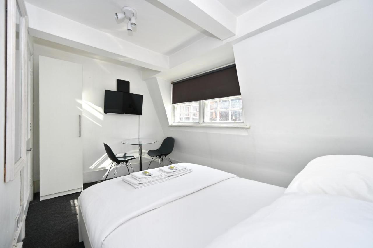 לונדון Soho, Piccadilly & Chinatown - Two Bedroom & Two Double Beds Apartment מראה חיצוני תמונה