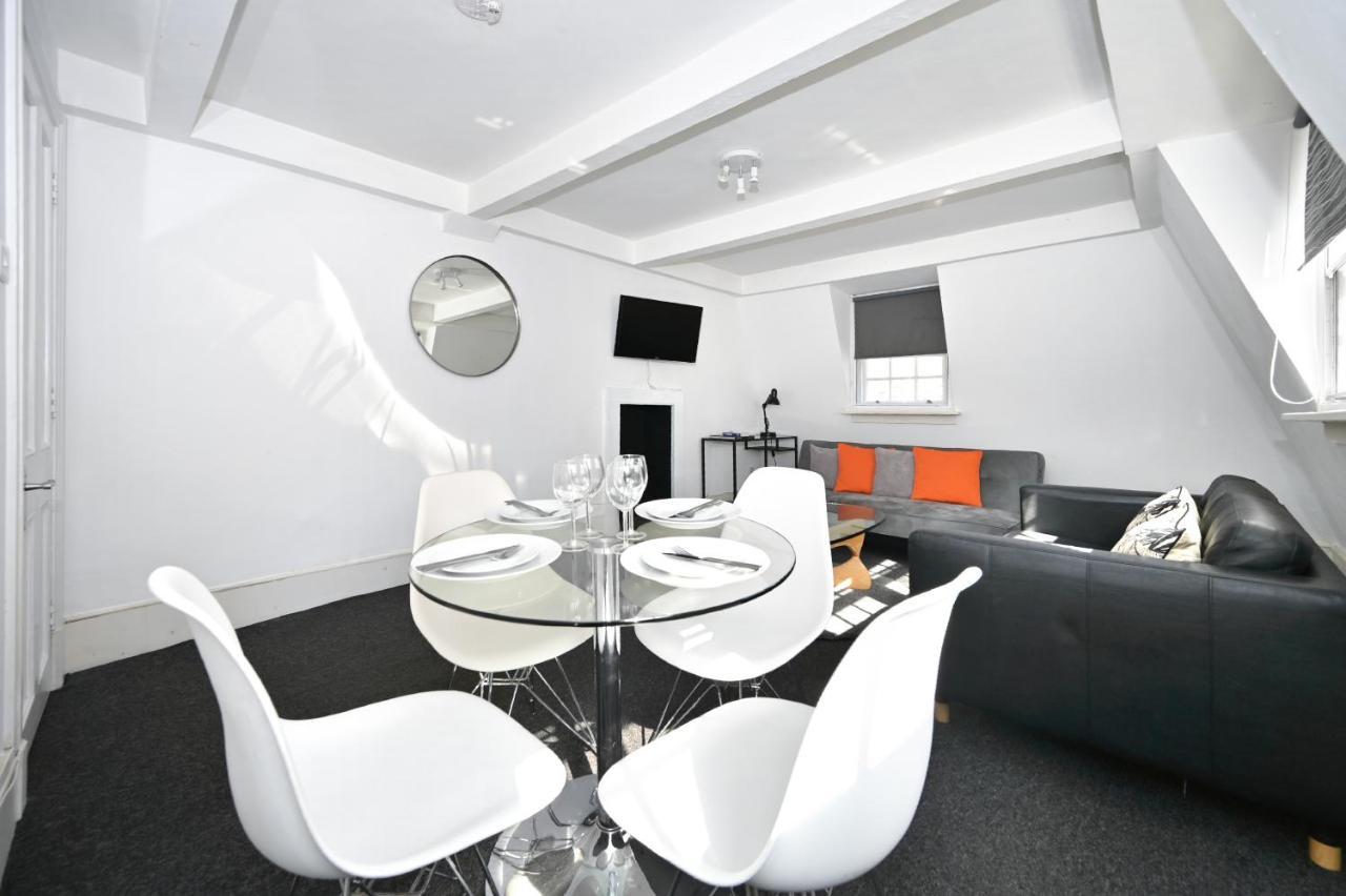לונדון Soho, Piccadilly & Chinatown - Two Bedroom & Two Double Beds Apartment מראה חיצוני תמונה